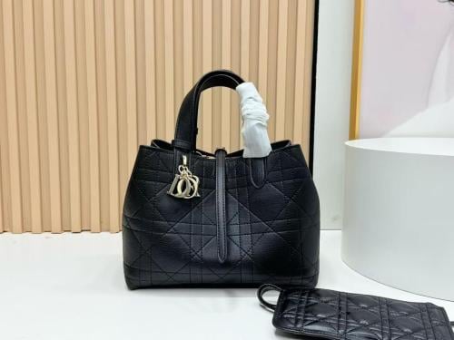 クリスチャンディオール Dior Toujours medium bag, 28 cm, in black - E-SEVEN STORE