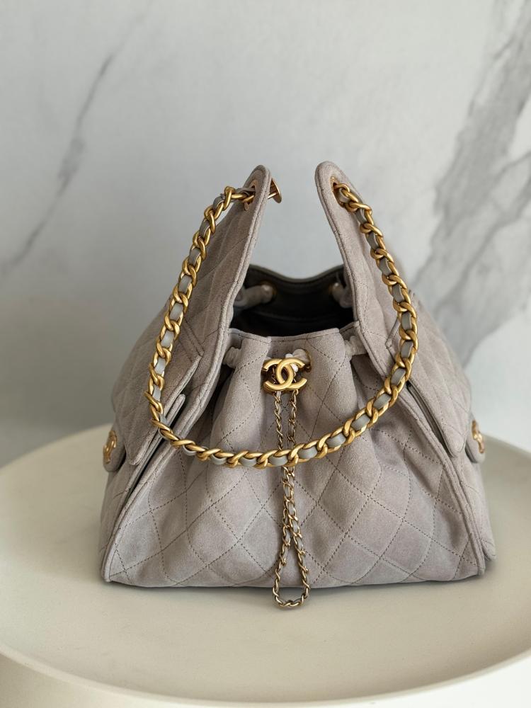 Chanel 25cm Tote Bag with Shoulder Chain in Beige - E-SEVEN
