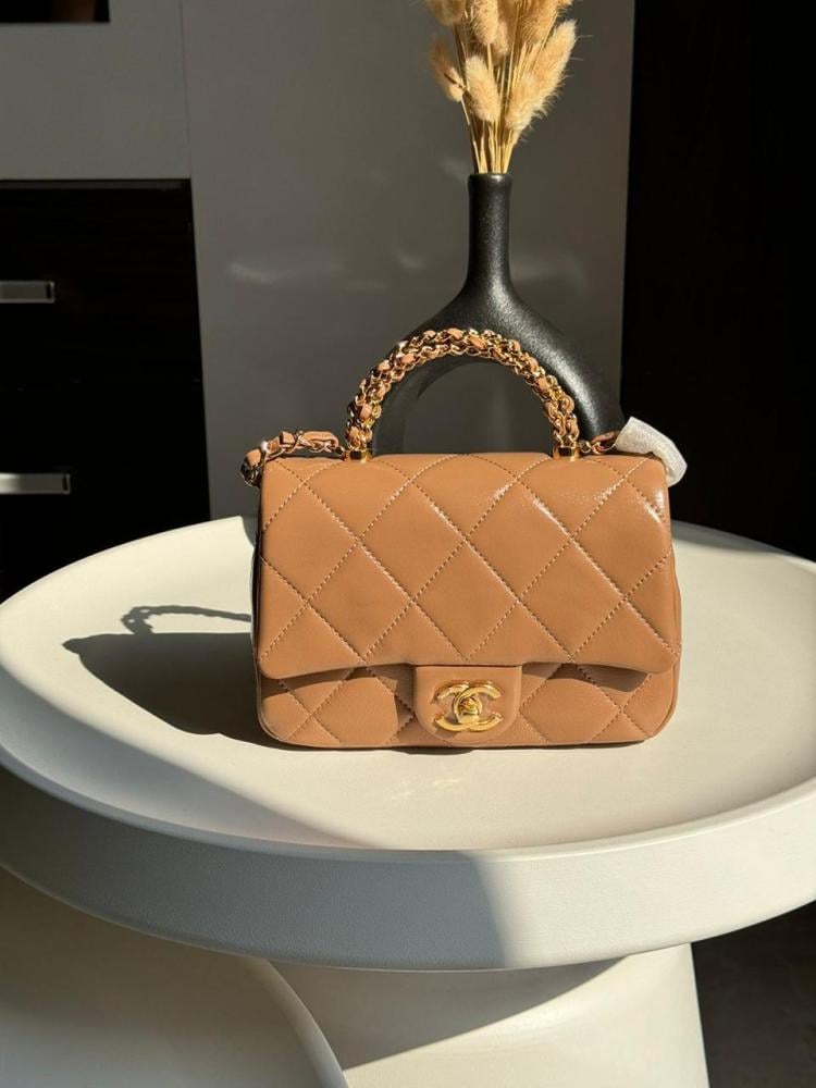 シャネル CHANEL ホワイト セラミック 時計 セラミックウォッチ