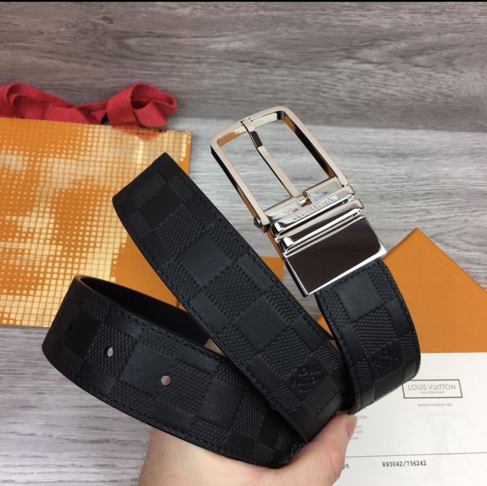 Louis Vuitton Men's Classic Black Belt with Silver Buckle