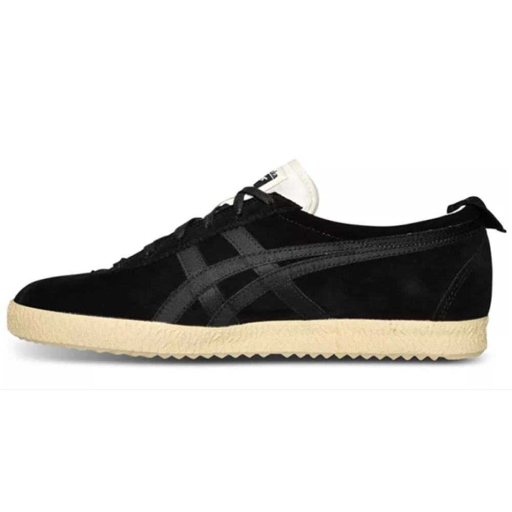 Onit Soka Delegation Black Sneakers