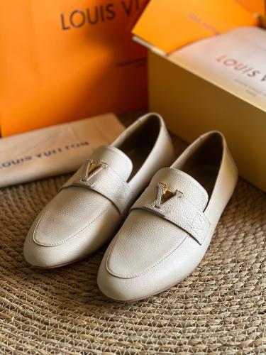 Louis Vuitton Capri Loafers White Women's Flat Leather Shoes - E