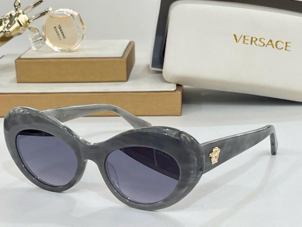 シャネル CHANEL Cat Eye Sunglasses 4181 Gold 458300 | FASHIONPHILE