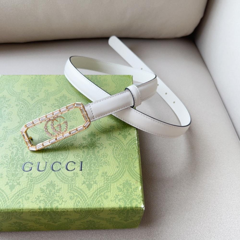 Gucci Women's Luxury Leather Belt in White with Square Crystal
