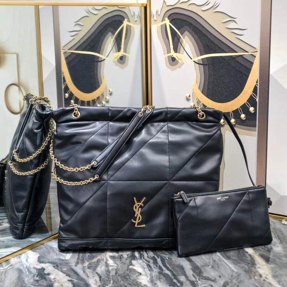 Saint Laurent Puffer bag in black with a gold chain
