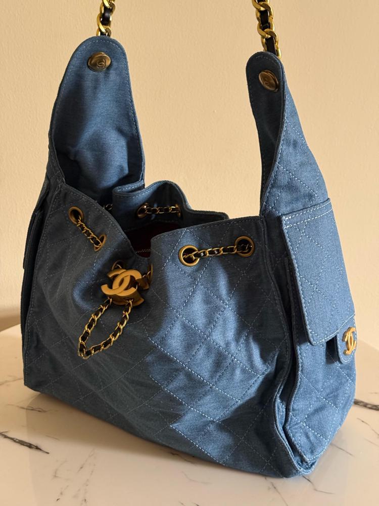 Classic Chanel 34cm Bag with Chain Shoulder Strap, Blue - E-SEVEN