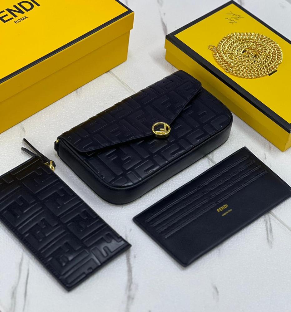 Fendi Women's Clutch in Leather with FF Logo, Black
