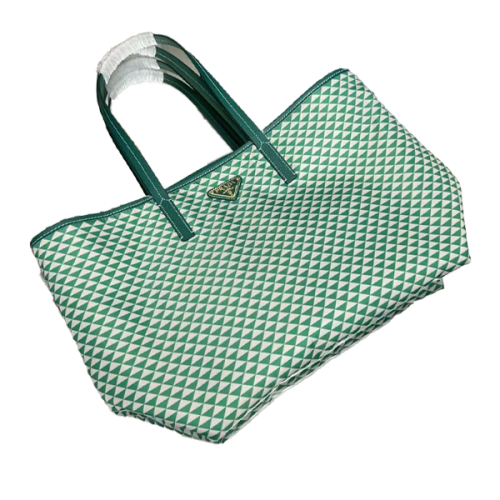 空箱　CHANEL, PRADA, HERMES 、Tiffany Prada Lux Saffiano Vernice Crystal Two-Tone Cammeo Pyramid