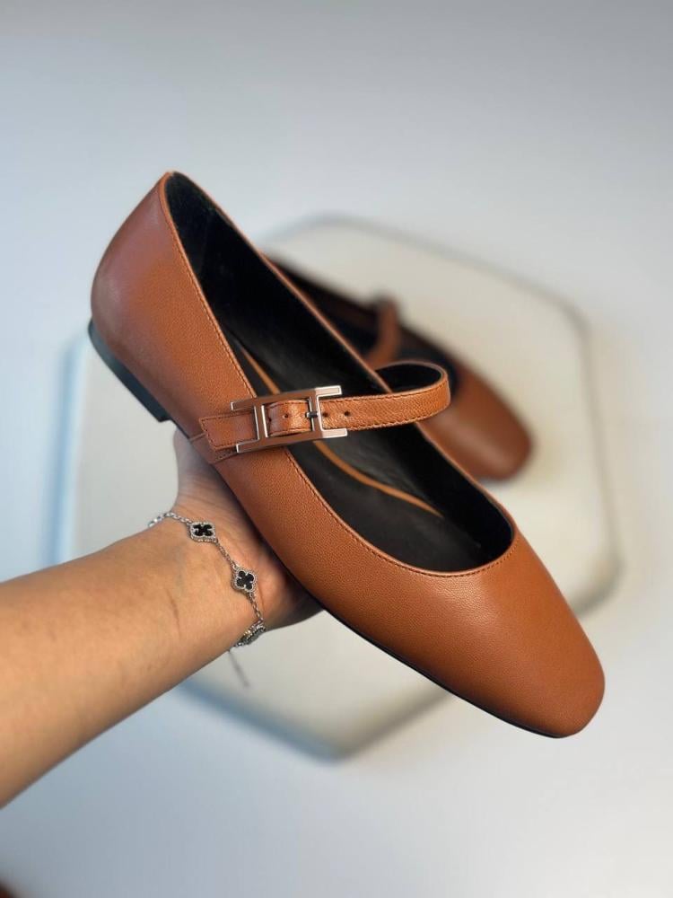 Hermes Women's Ballerina Flats in Stylish Leather with a