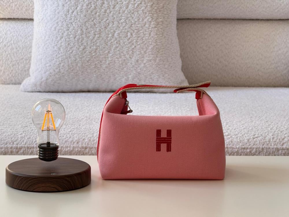 バッグ Hermes Pride 28cm Small Shoulder Bag in Pink - E-SEVEN STORE
