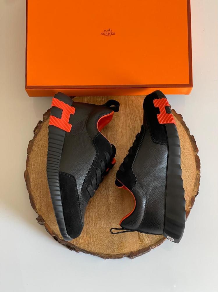 Hermes Women's Sneakers in Premium Leather in Black and