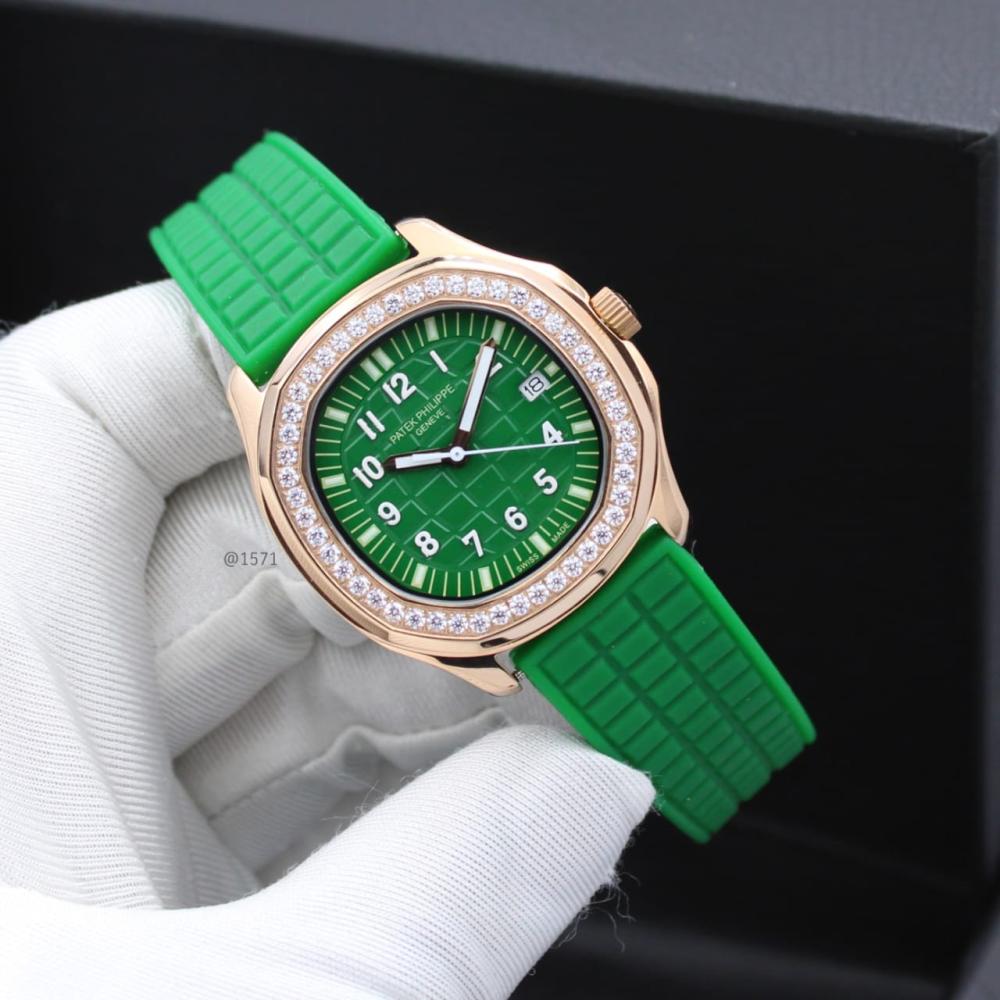 Patek Philippe Aquanaut women's watch, green and gold