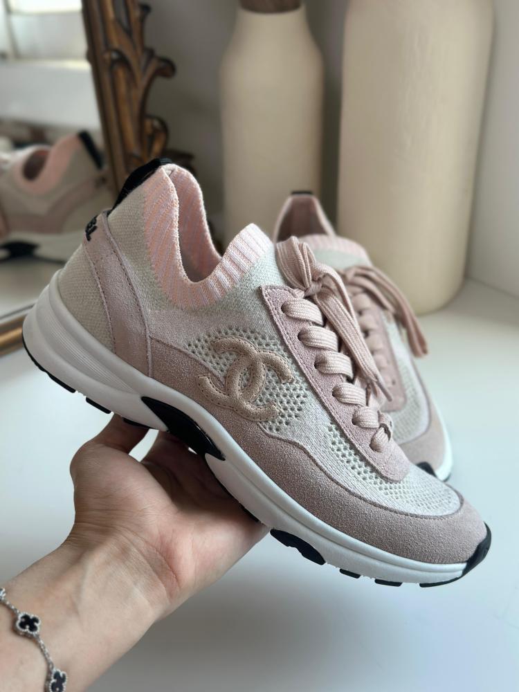 Chanel women's elegant pink canvas sports shoes - E-SEVEN STORE