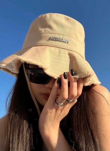 通販 送料無料  Beige Unisex Jacquemus Hat STORE E-SEVEN - 帽子