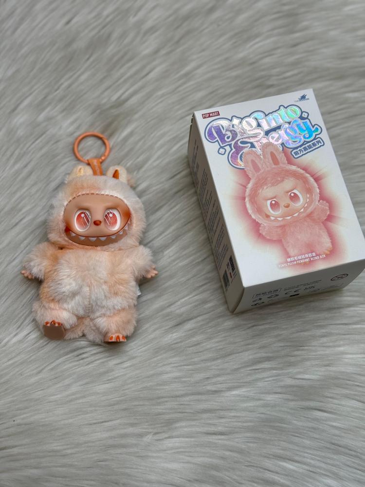 The famous Lapopo doll has a cute orange key holder.