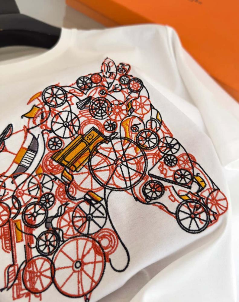Hermes Men's Daily Horse Print T-Shirt, White - E-SEVEN STORE