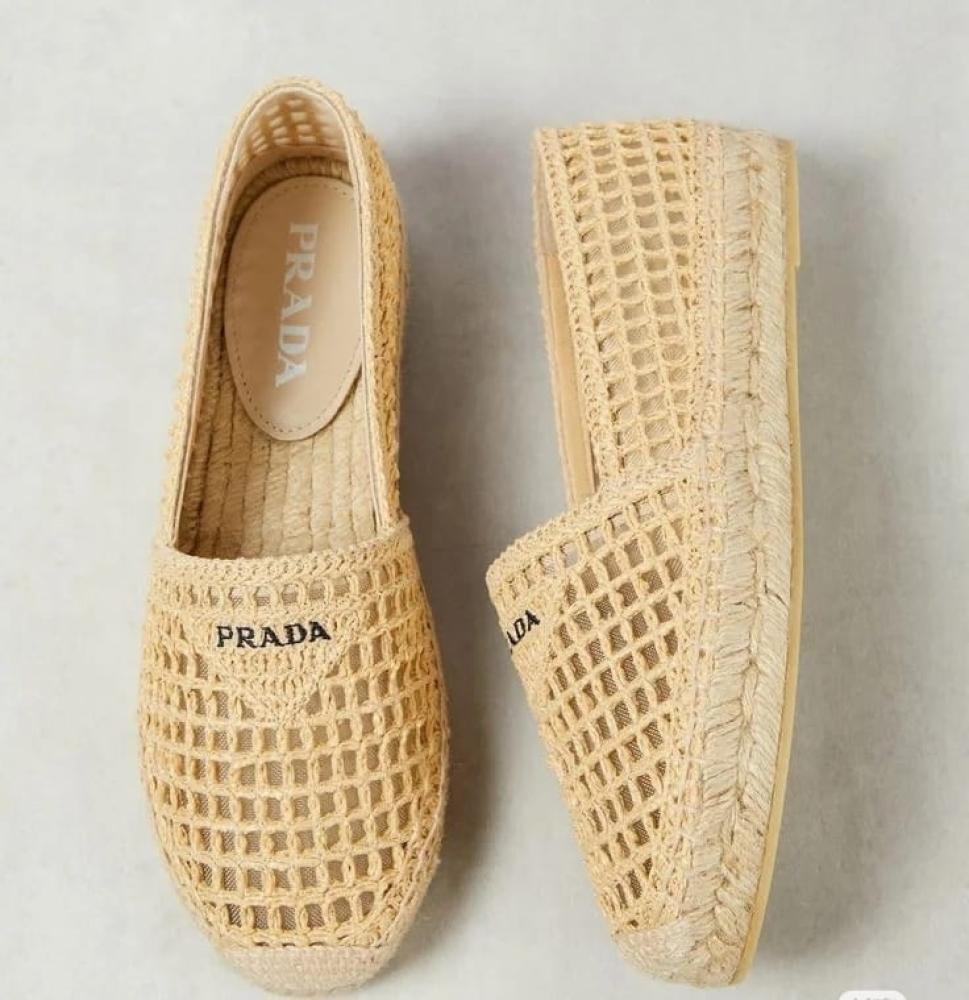 フラット Prada women's beige knitted flat shoes, easy to wear - E-SEVEN STORE