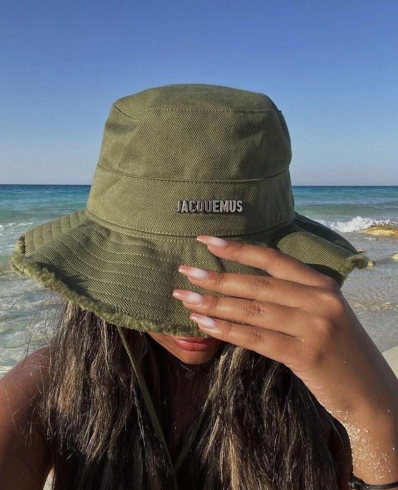 chic Jacquemus Unisex Summer Hat Olive Green Metallic Logo - E