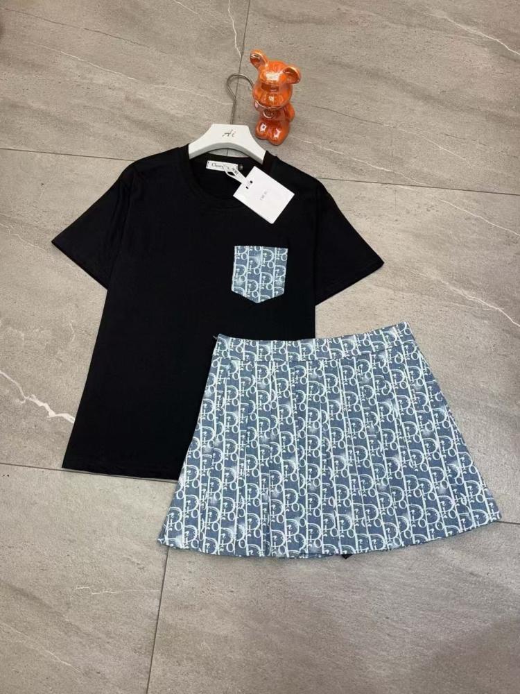 あまり（ヨ　ヨ） Set Dior Sport Blue Skirt with Black T-Shirt - E-SEVEN STORE