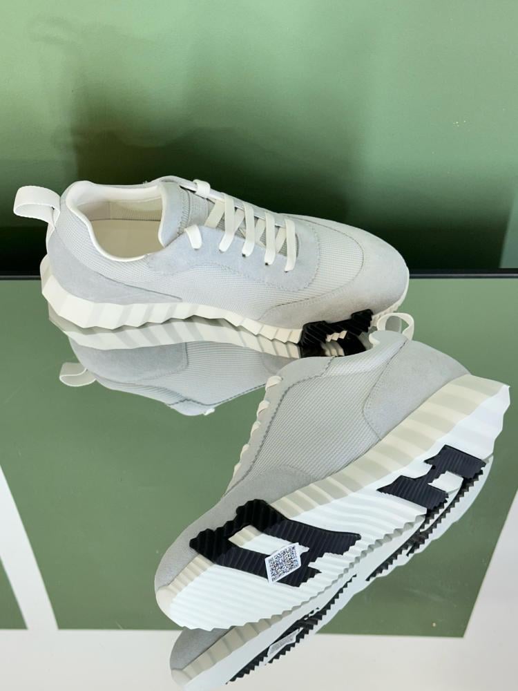 HERMES 新作 ホワイトスニーカー 軽量 ロゴ バイカラー Bouncing HERMES】超軽量 スポーティー cool☆Bouncingスニーカー men's
