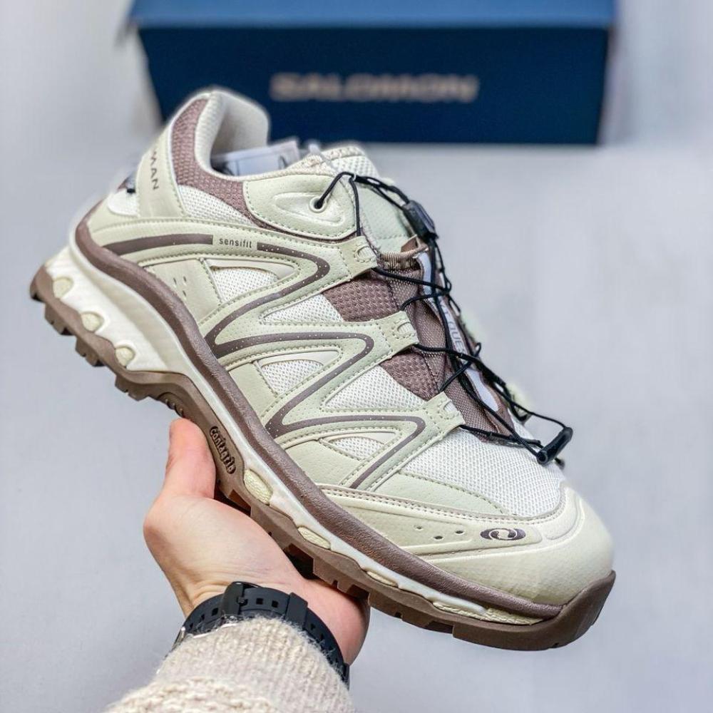 サロモン Salomon XT-Quest Unisex Shoe, Off White and Brown - E-SEVEN