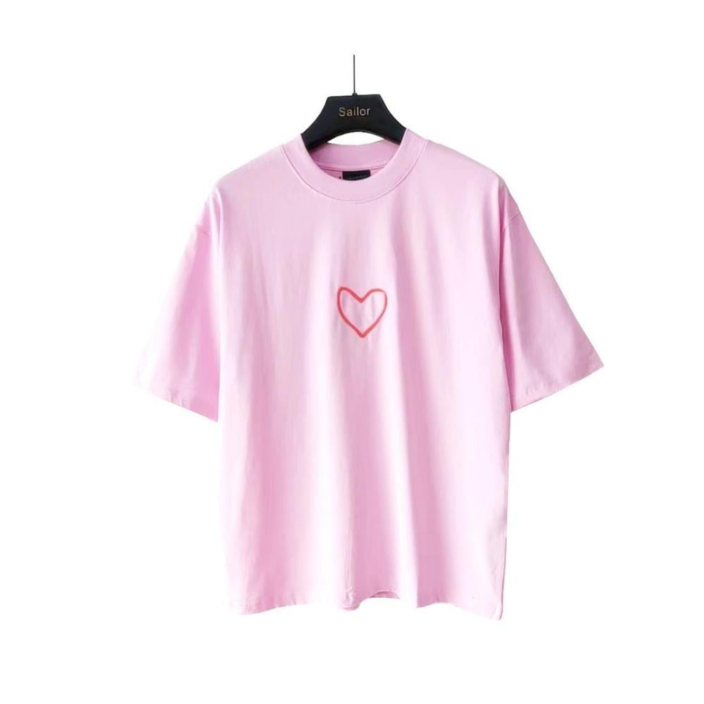 تيشيرت بالنسياجا نسائي لون زهري بطبعة حمراء