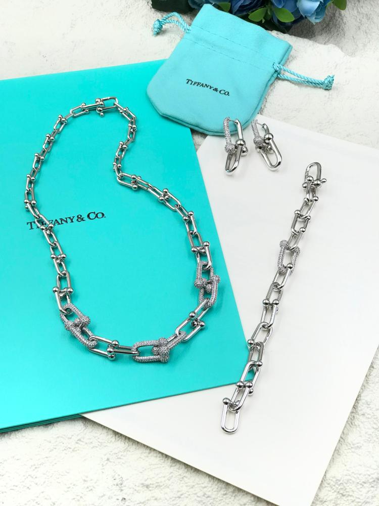 Tiffany & Co. 星形ブレスレットとピアスセット（片方） Tiffany & Co. - ティファニー Tiffany & Co. ピアス スター