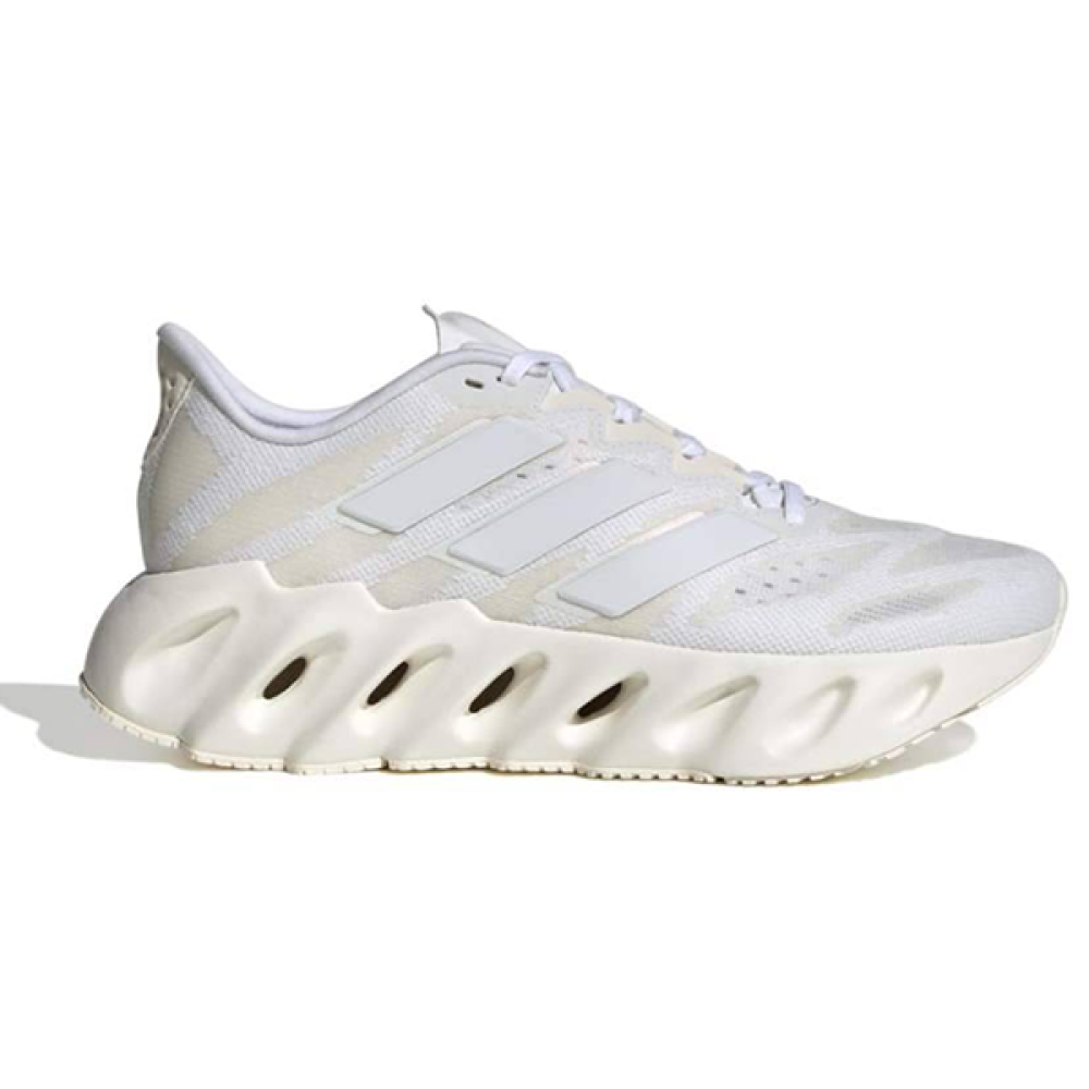 أديداس حذاء جري SWITCH FWD بنعل سميك لون أبيض