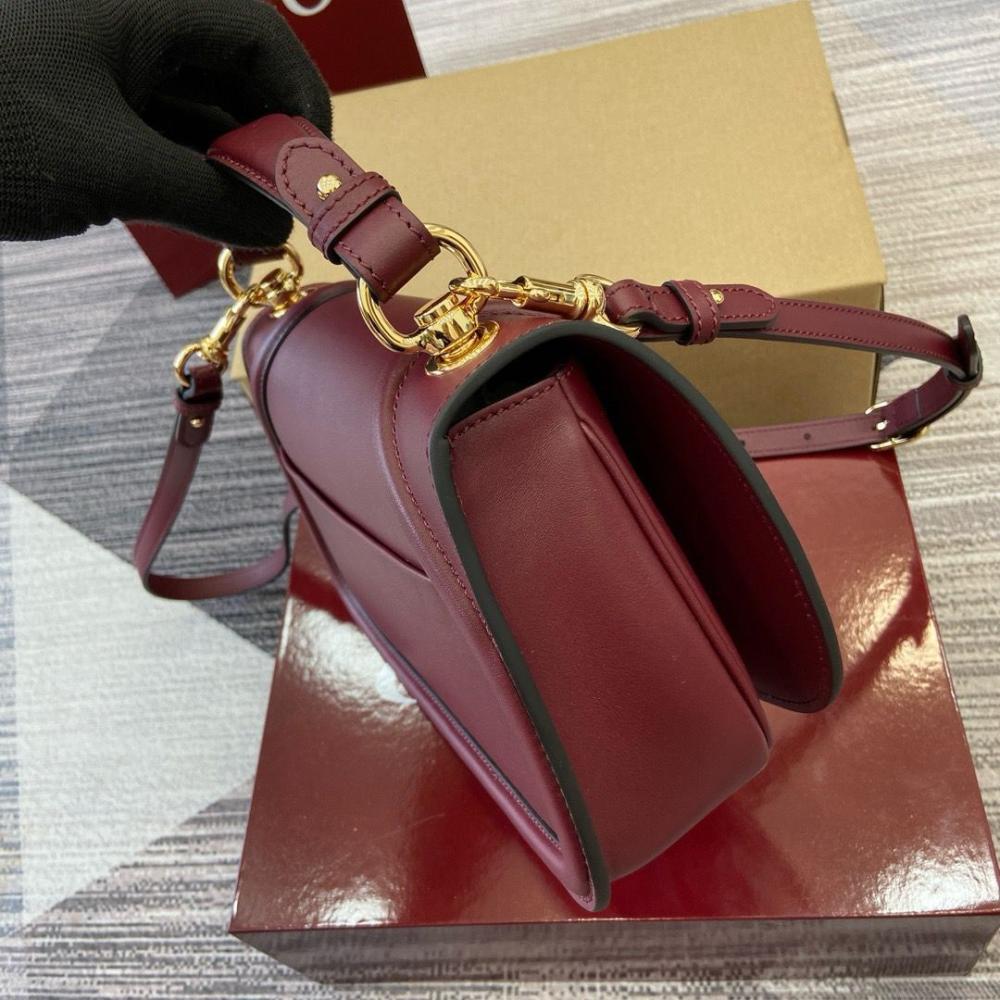 Gucci Blondie Small Leather Bag in Burgundy - E-SEVEN STORE