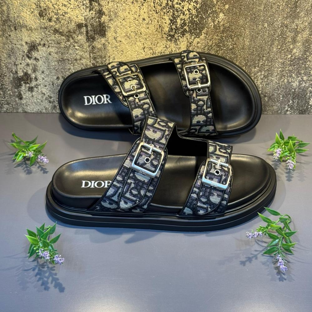 Dior Men's Aqua D Print Obelisk Sandal, Beige and Black - E