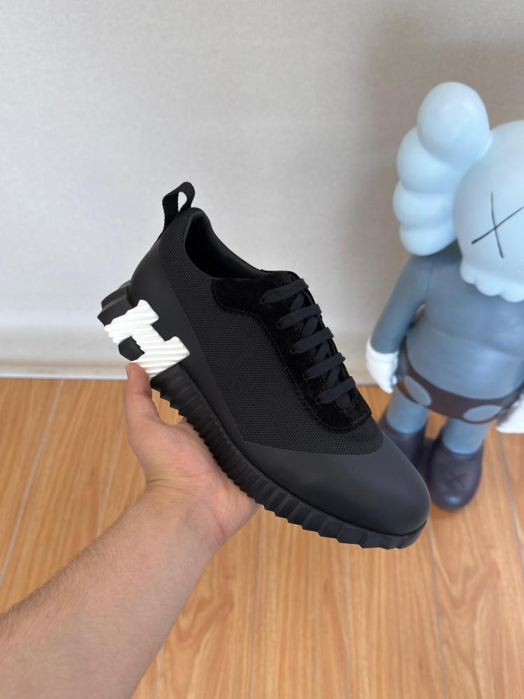 Black Hermes Bouncing Daily Shoes Black Color White Logo - E