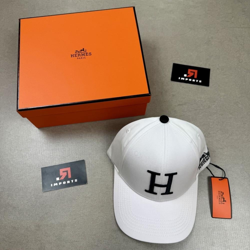 Hermes unisex white cap with black logo embroidery - E-SEVEN STORE