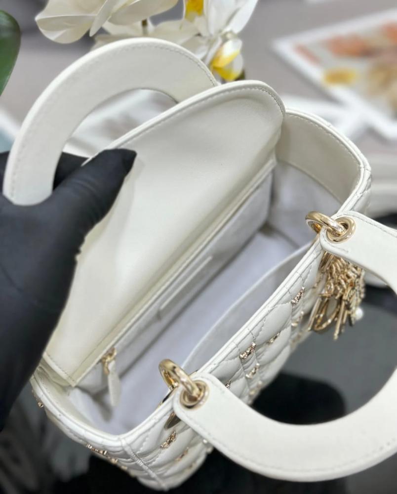 FENDI FEILER BURBERRY Dior ハンカチ まとめ set ハンカチセットBurberryなど9点 - メルカリ