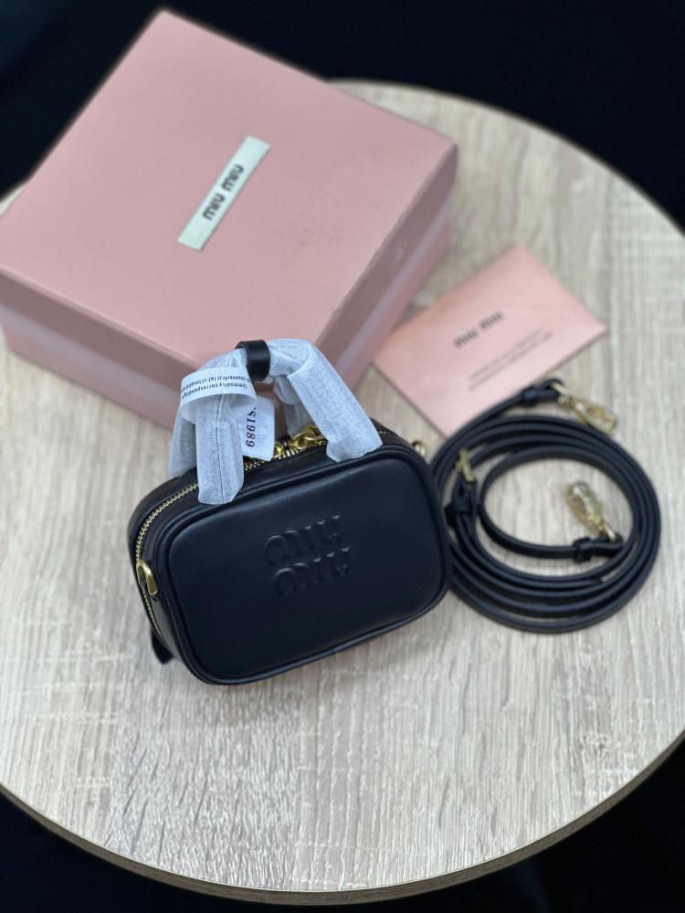 Amazon.com: MIUMIU(ミュウミュウ) Women's Casual, Sabbia