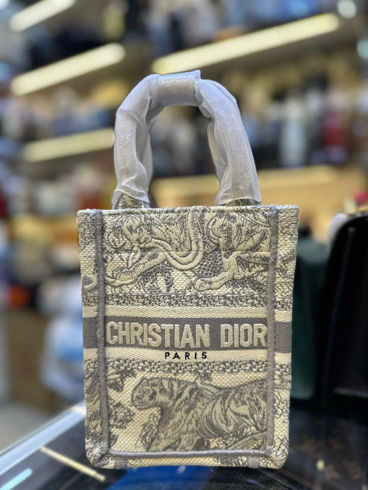 Christian Dior Women's Bag High Quality Canvas Grey Forest Pattern