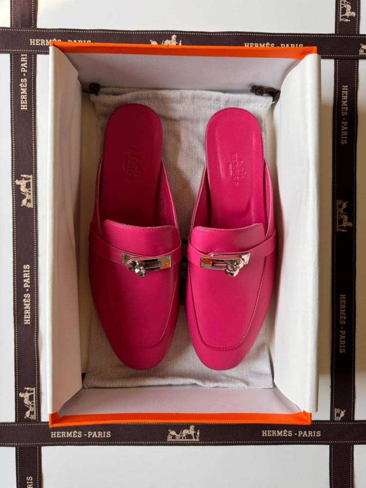 Hermes Kelly flat shoes for women, open back, fuchsia color