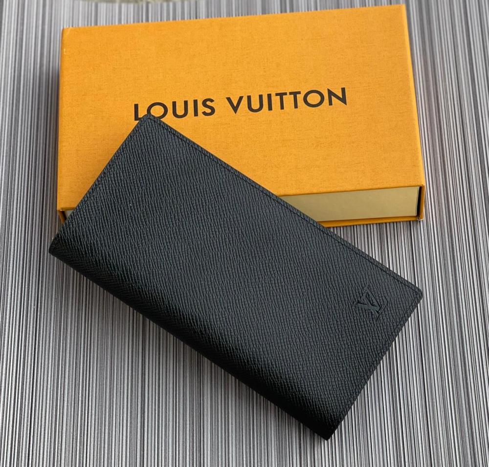 Louis Vuitton Black Leather Wallet with LV Logo - E-SEVEN STORE