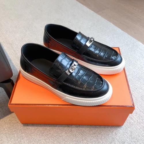 Hermes Elegant Black Leather Slip-Ons Hermes Rivoli Mules Review – The quintessence of luxury  main image 3