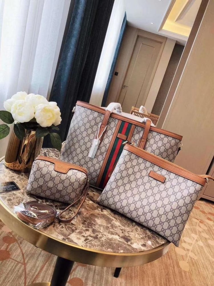 مجموعة حقائب قوتشي اوفيديا بني بيج نمط GG