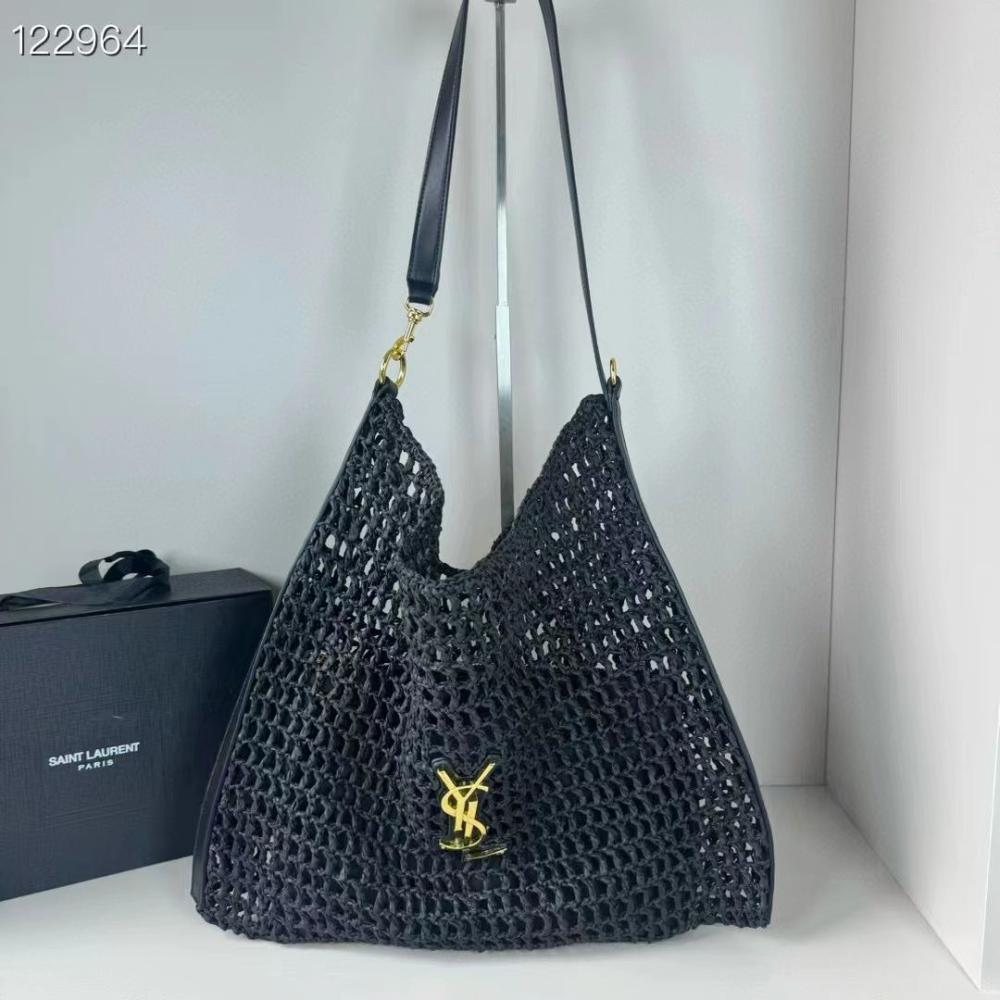 سان لوران شنطه للبحر لون أسود عملية