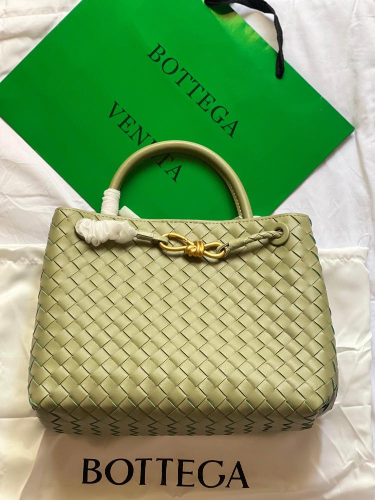Bottega Veneta Indiamo Bag in Mustard Green with Handles