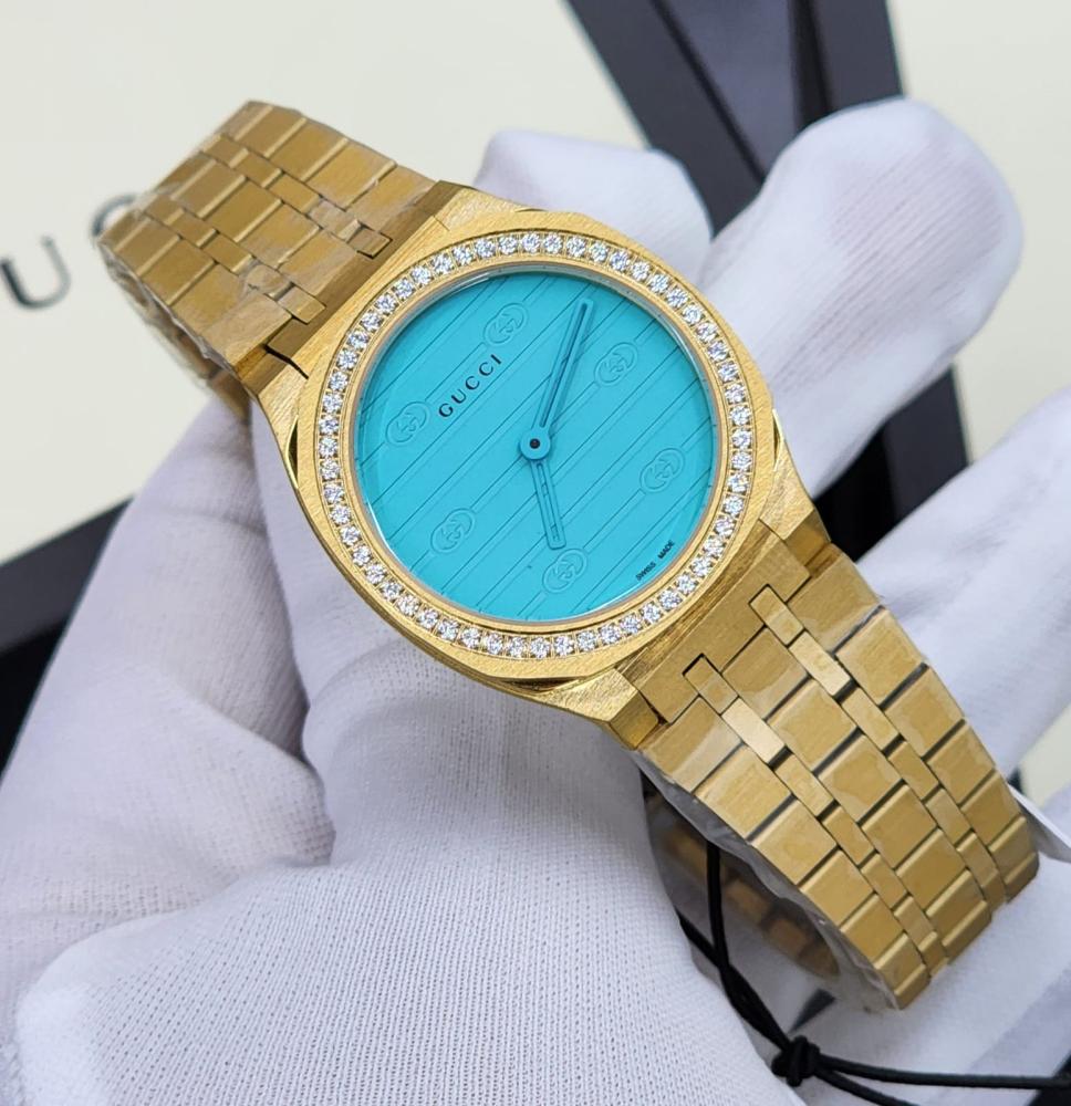 写真 Gucci H25 Women's Watch, Gold Color, Blue Dial - E-SEVEN STORE