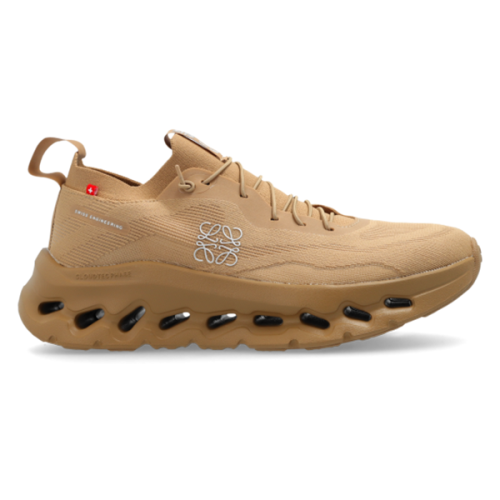 靴 LOEWE Highsnobiety Sneakers #HSKicks | There's normal @loewe 