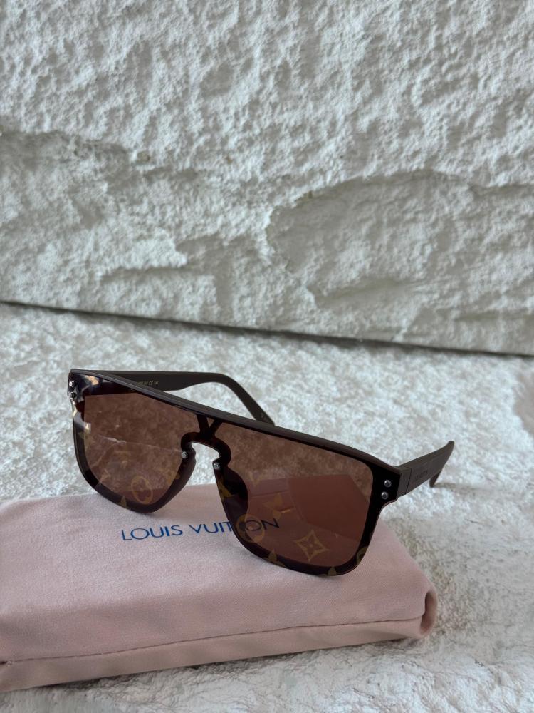 نظارة شمسية مربعة لويس فيتون Waimea لون بني