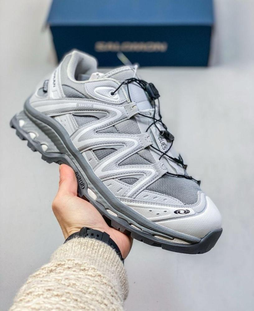 Salomon Men's XT-Quest Sneakers in Stylish Grey - E-SEVEN STORE