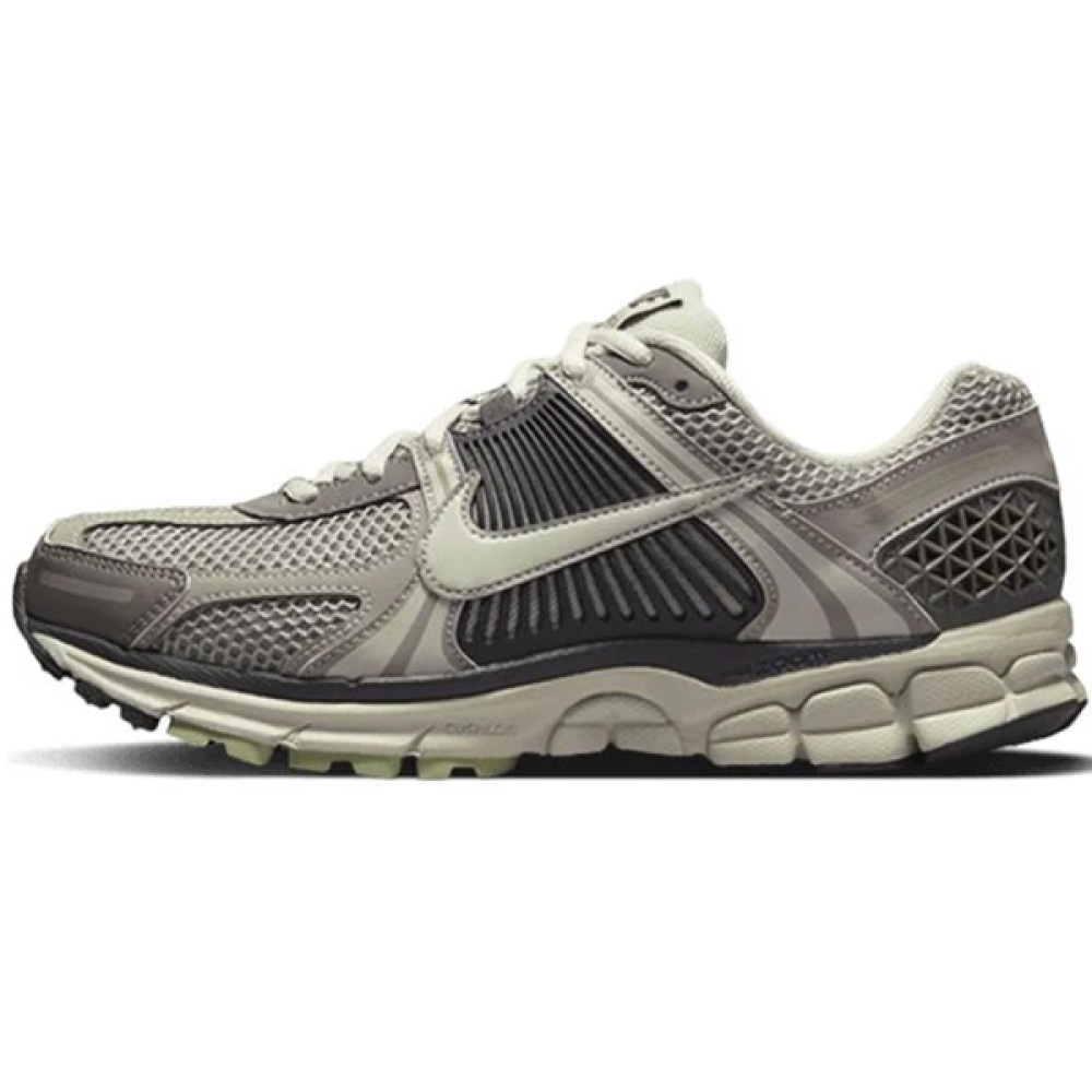 Nike Vomero 5 Dark Grey Unisex Running Shoe