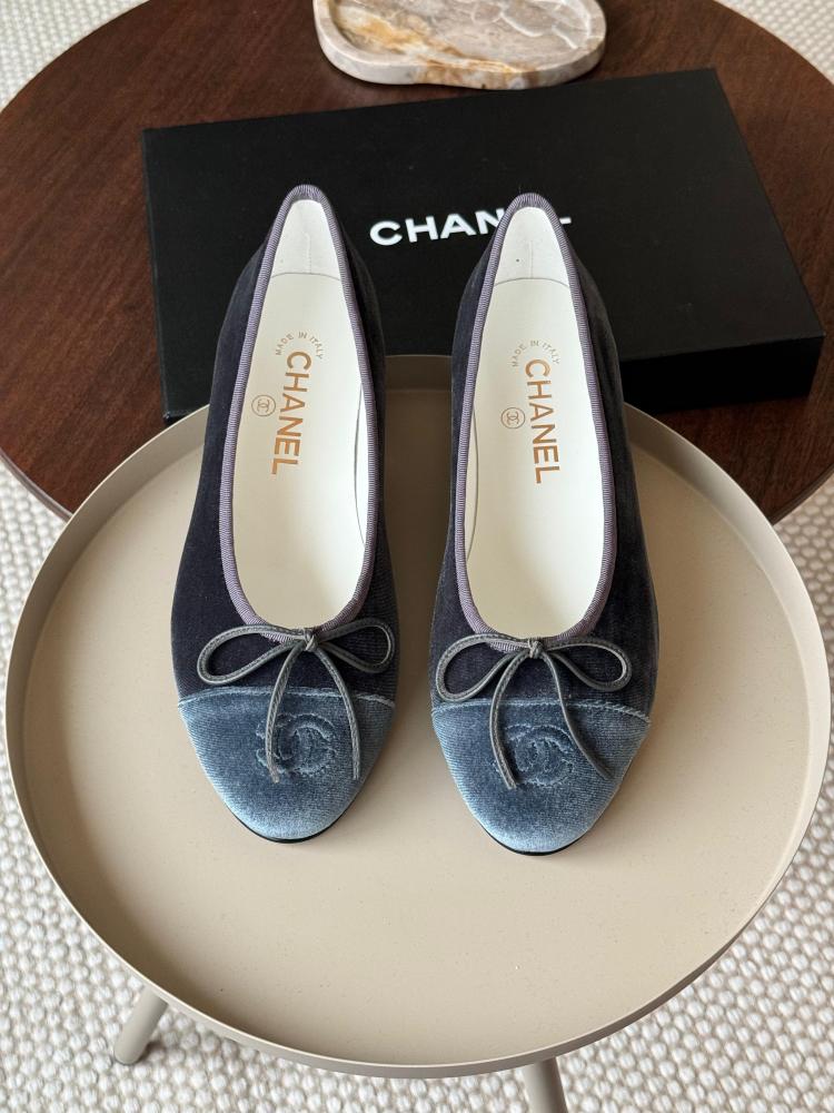 Chanel Navy Dark Women's Flat Shoes E-SEVEN STORE - Main Image