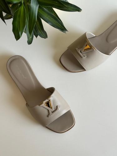 Louis Vuitton Capri Women's Flat Slipper, Grey - E-SEVEN STORE