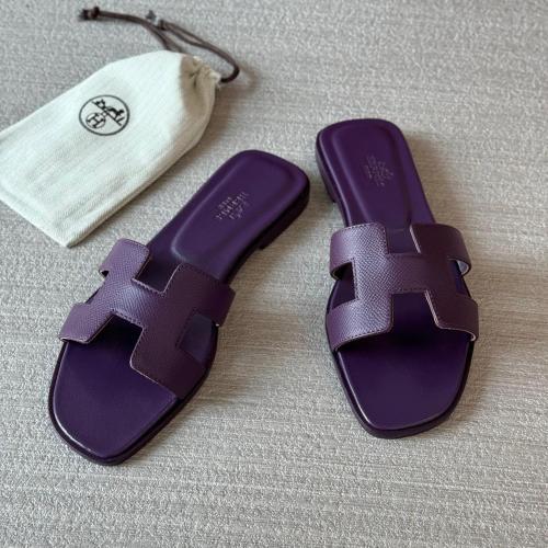Hermes Women's Black Leather Heel Sandal - E-SEVEN STORE