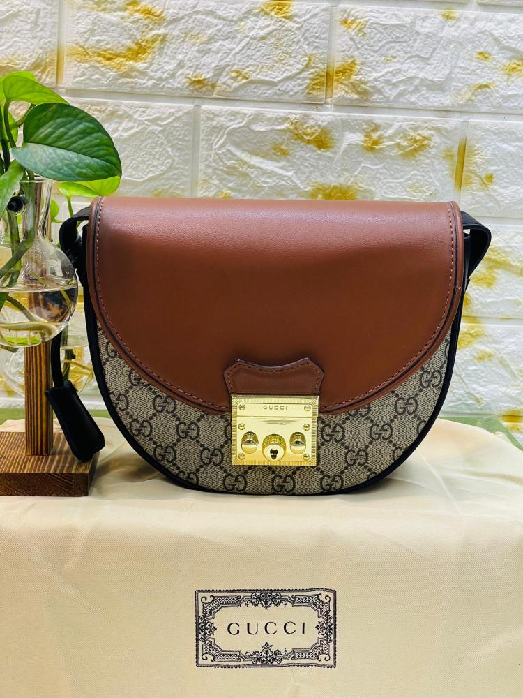 Gucci Women's Brown Flap Bag with Signature Print